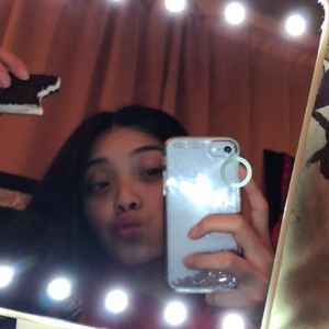 Meet your Posher, Marissa